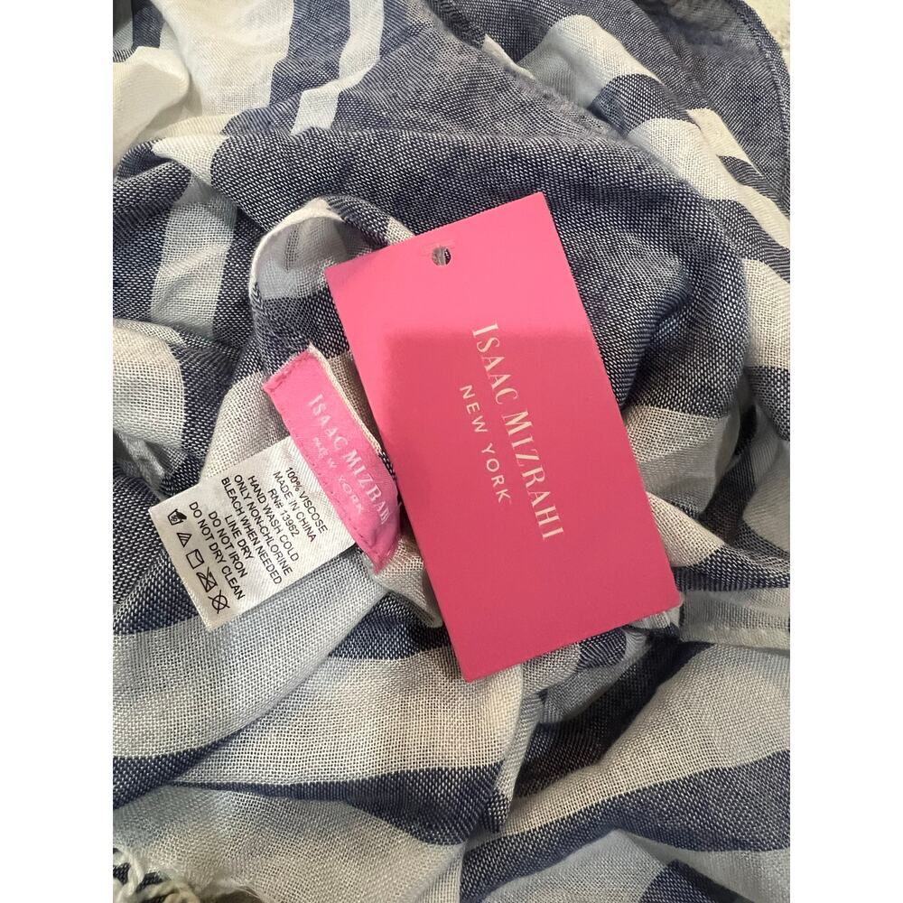 Blue and White Isaac Mizrahi Shawl - Picture 4 of 4